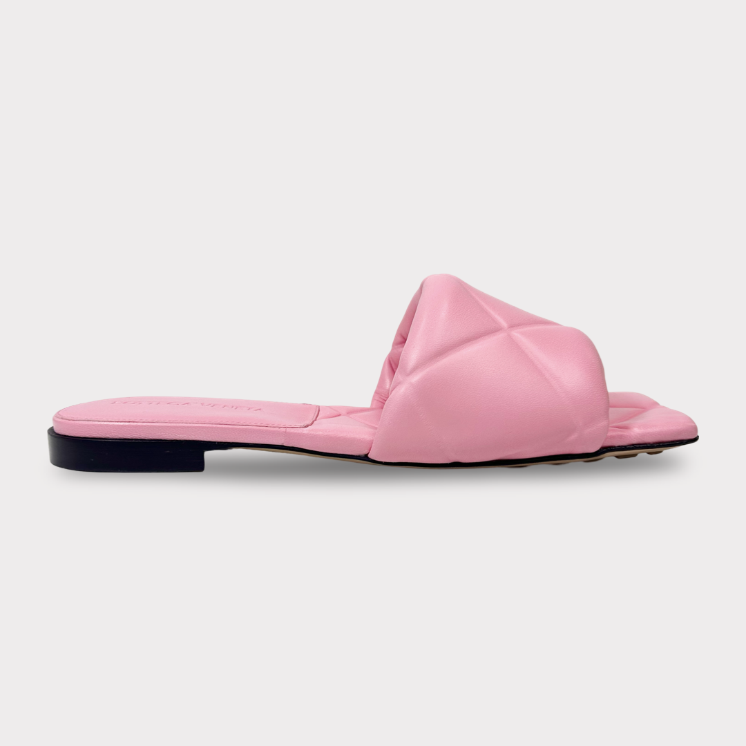 VIP【送料関税込】BottegaVeneta Lido Slides Bottega Veneta Lido Flat Sandal - Women's 5 – lizsonnenbags
