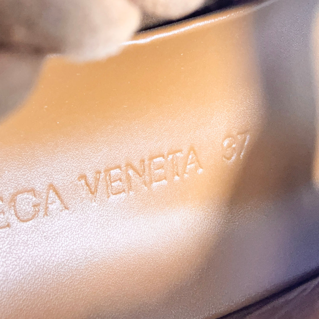 Bottega Veneta Suede Jack Flat Sandal - Women’s 7