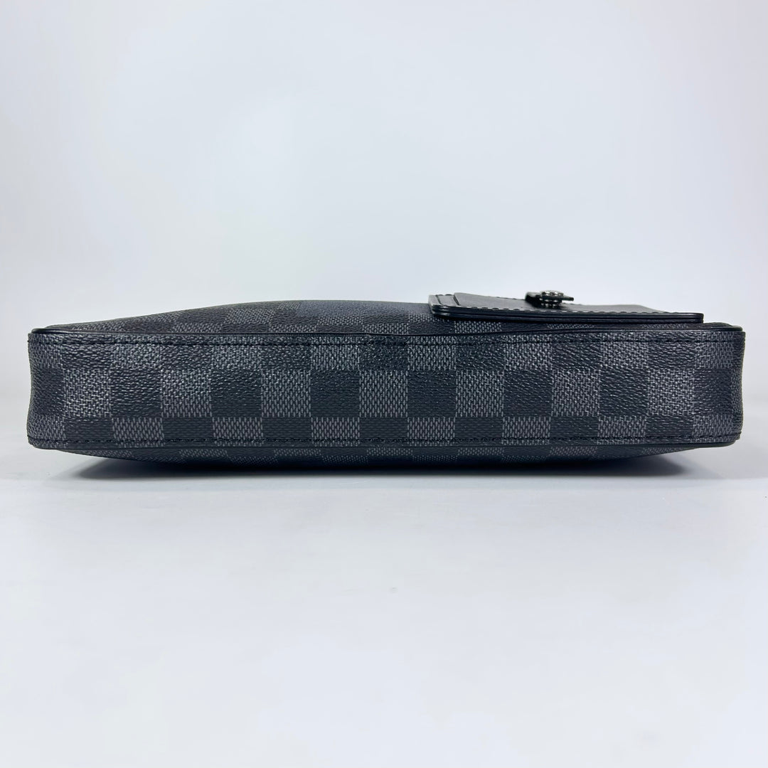 Louis Vuitton Ombre Giant Damier Alpha Messenger Bag