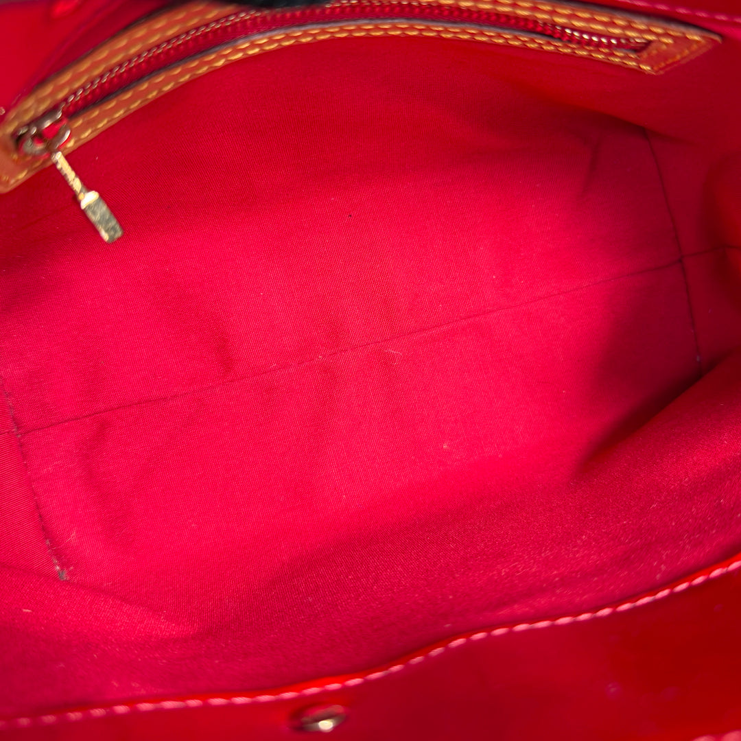 Louis Vuitton Monogram Vernis Reade PM