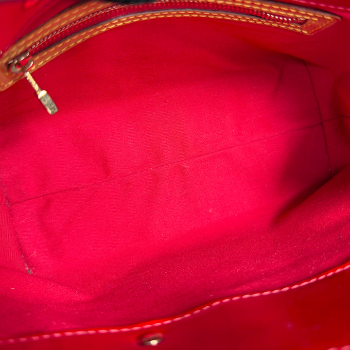 Louis Vuitton Monogram Vernis Reade PM