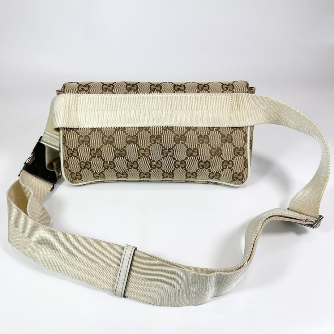 Gucci Canvas GG Supreme White Belt Bag