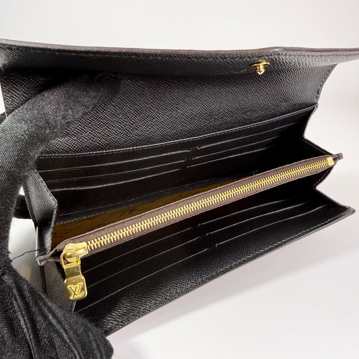 Louis Vuitton Giant Reverse Monogram Sarah Wallet