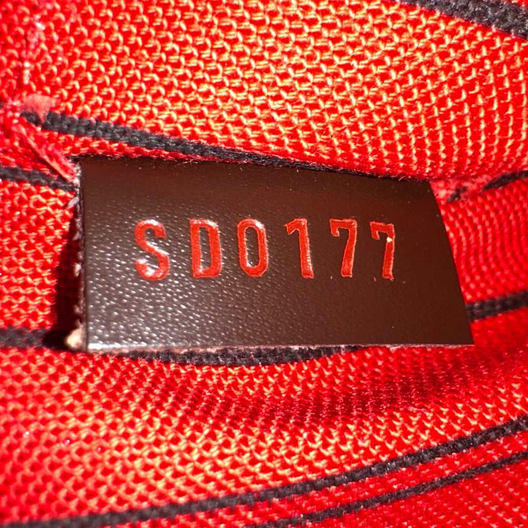 Louis Vuitton Damier Ebene Neverfull Pochette