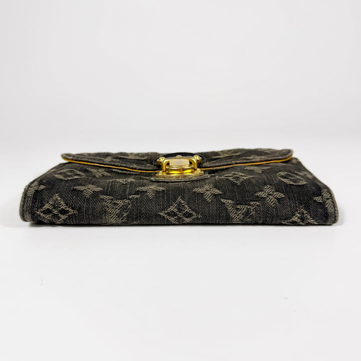 Louis Vuitton Monogram Denim Amelia Wallet