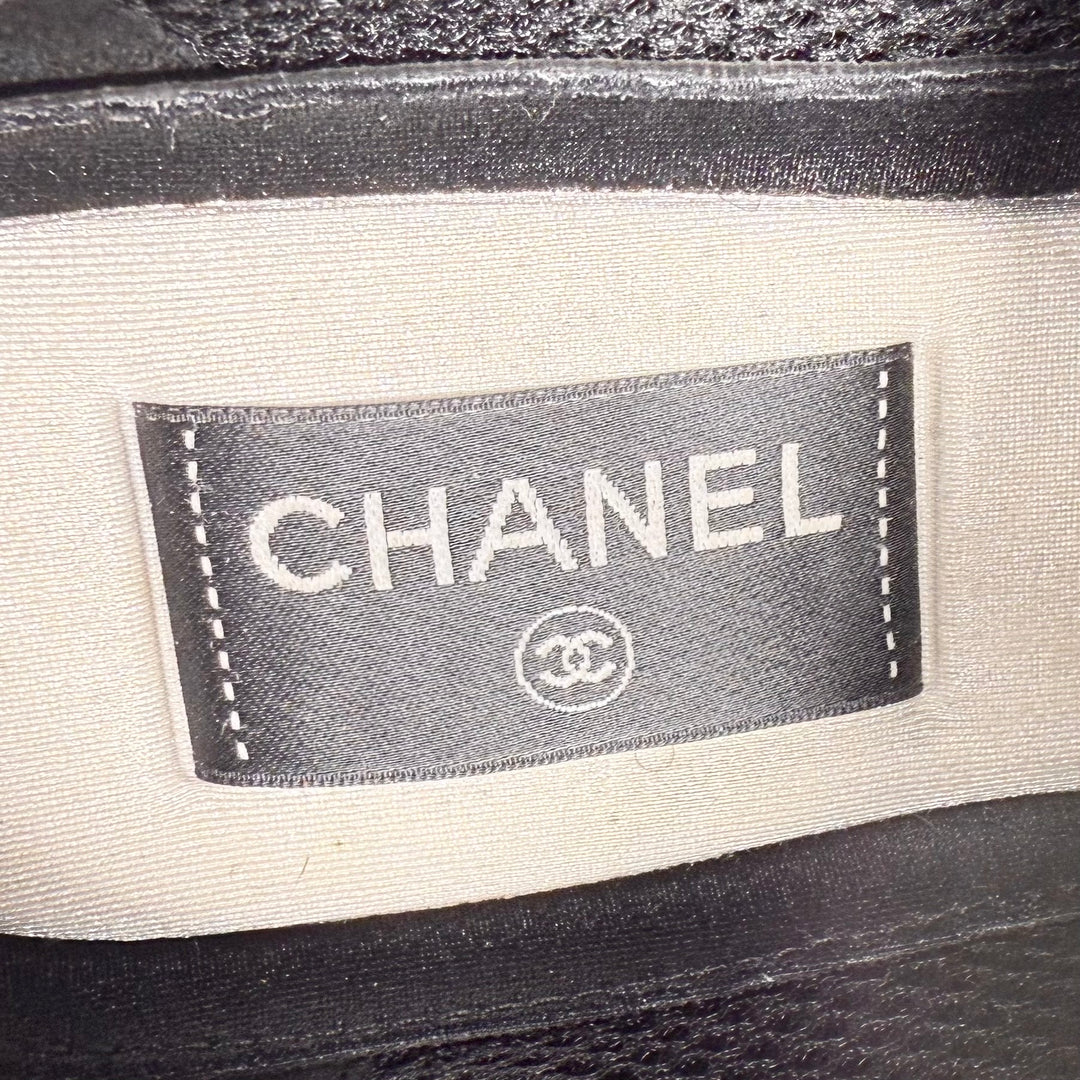 Chanel 22A Suede CC Print Sneaker - Women’s 9