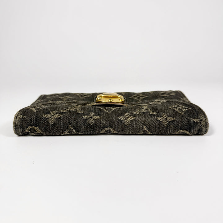 Louis Vuitton Monogram Denim Amelia Wallet