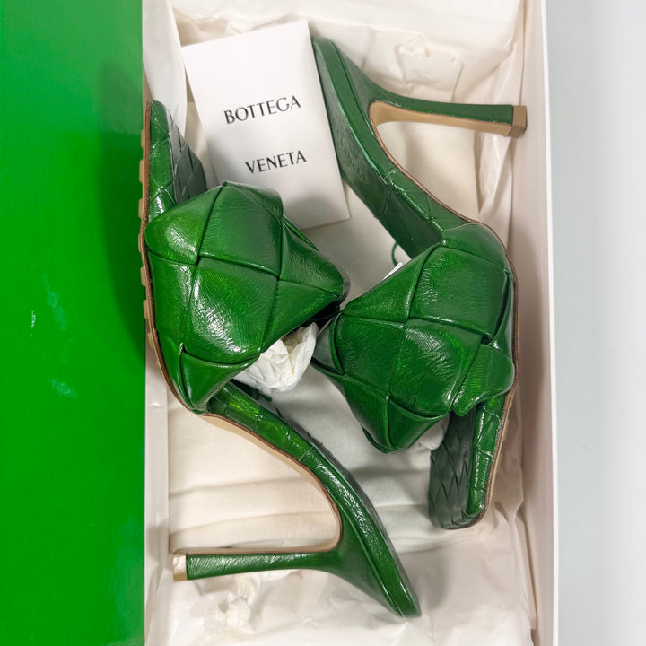 Bottega Veneta The Lido Mule Heel - Women’s 7