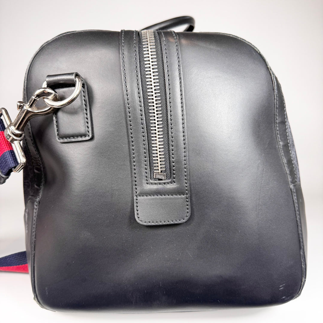 Gucci Black GG Supreme Large Duffle Bag