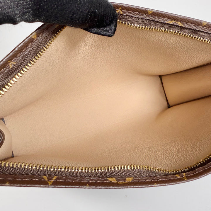 Louis Vuitton Monogram Toiletry Pouch 26