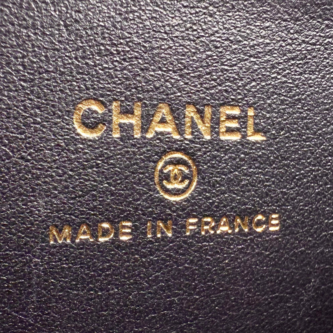 Chanel Quilted Lambskin Top Handle Vanity Case On Chain