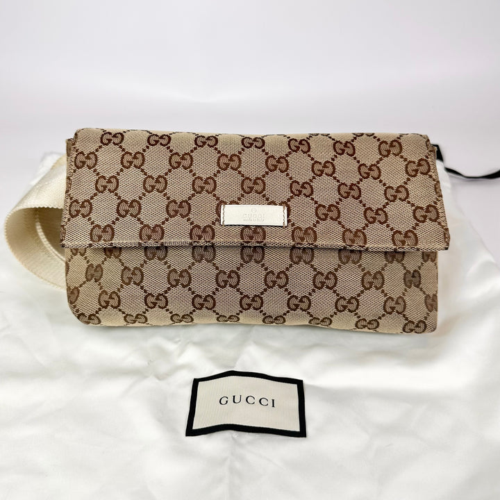 Gucci Canvas GG Supreme White Belt Bag