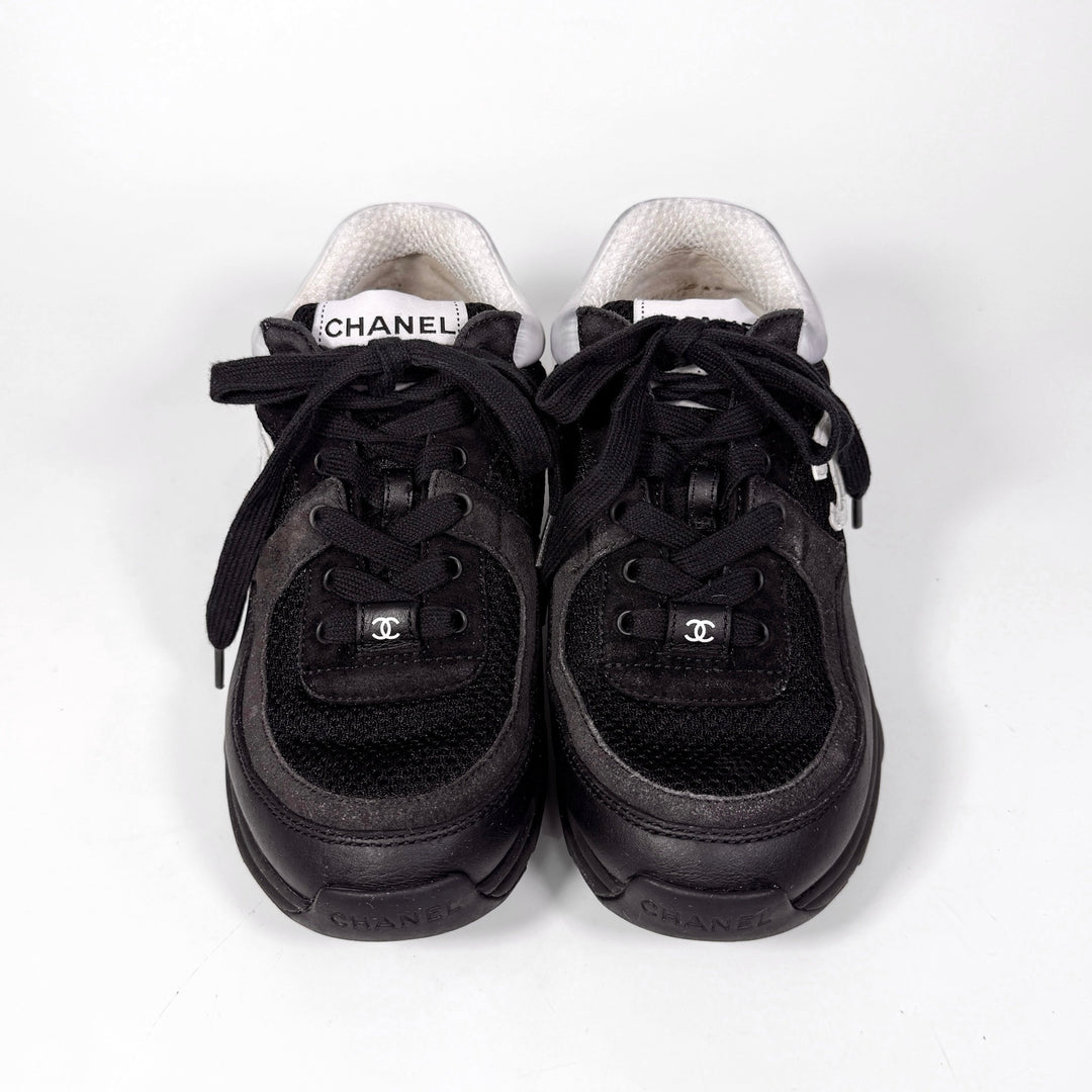 Chanel 22C Logo CC Sneaker - Women’s 5
