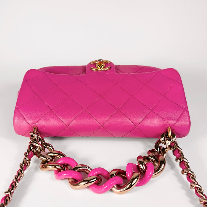 Chanel Quilted Lambskin Elegant Chain Flap Bag