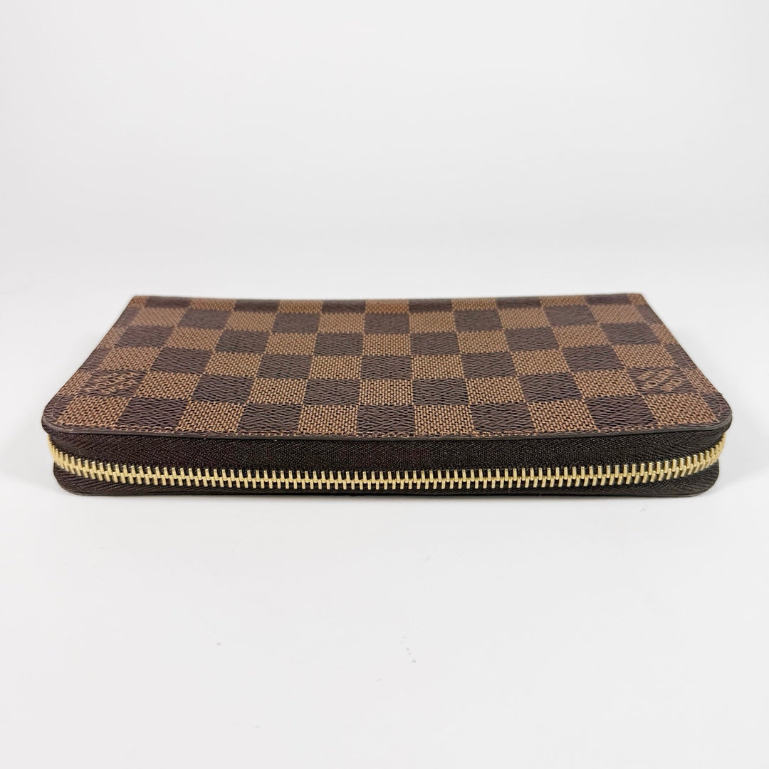 Louis Vuitton Damier Ebene Zippy Wallet