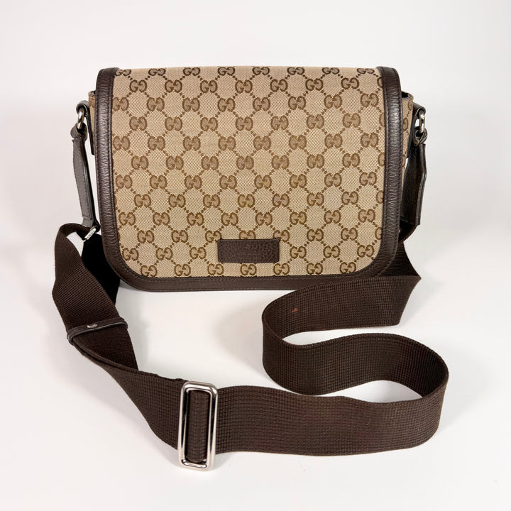 Gucci GG Supreme Canvas Flap Messenger Bag