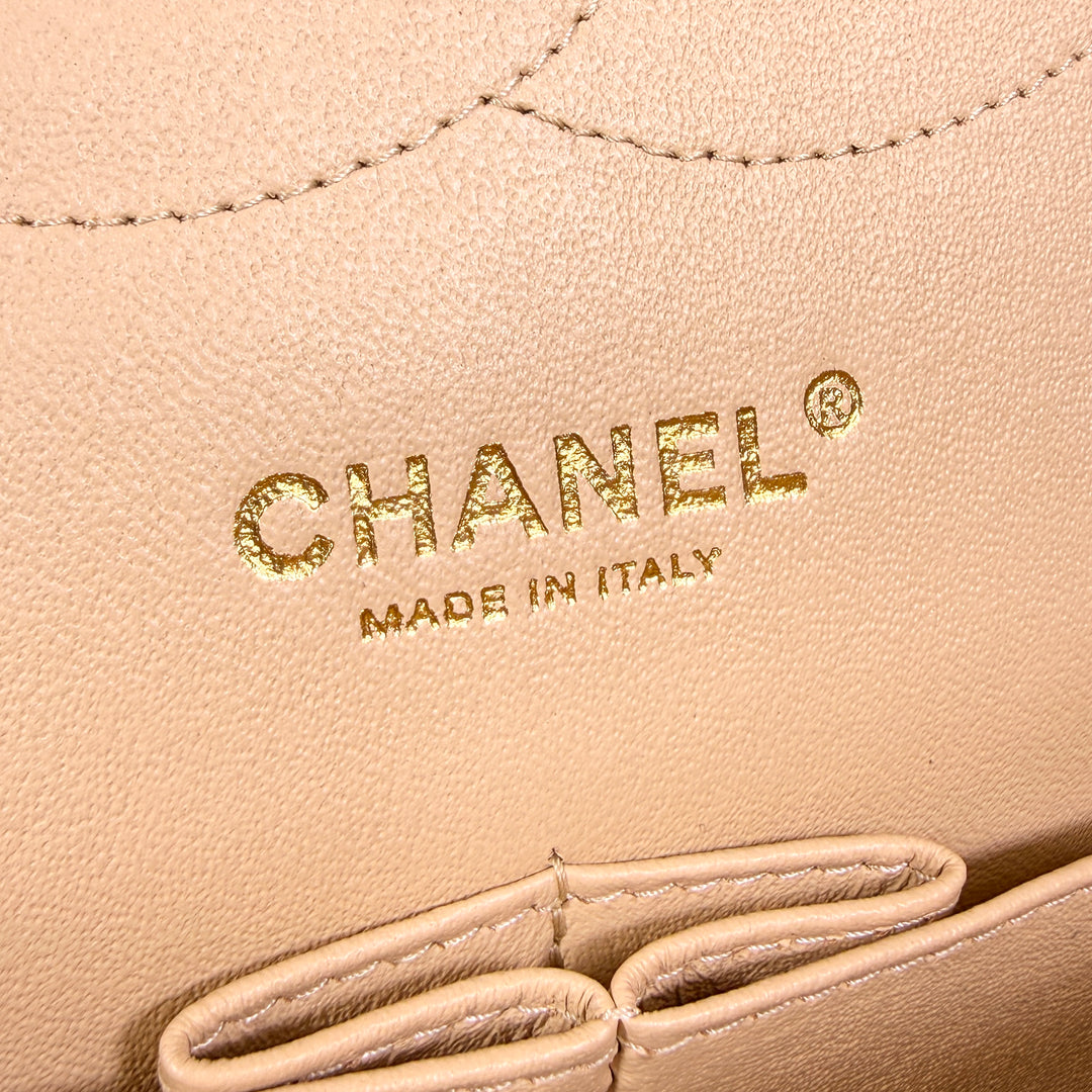 Chanel Quilted Lambskin Jumbo Double Flap Bag