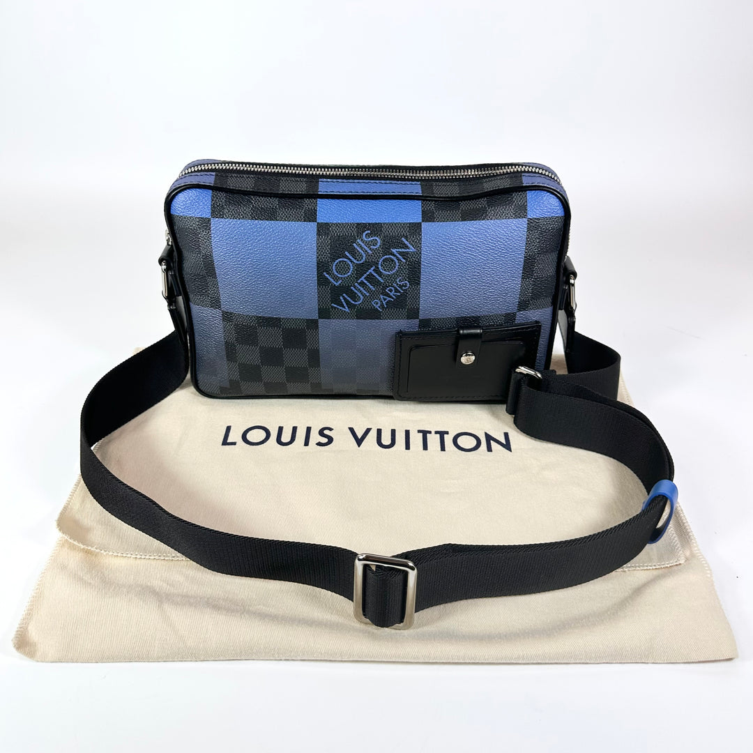 Louis Vuitton Ombré Giant Damier Alpha Messenger Bag