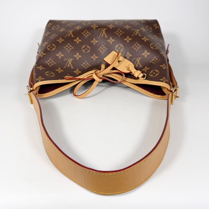 Louis Vuitton Monogram Carryall PM