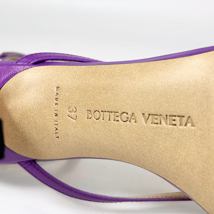 Bottega Veneta Square Toe Stretch Heel - Women’s 7