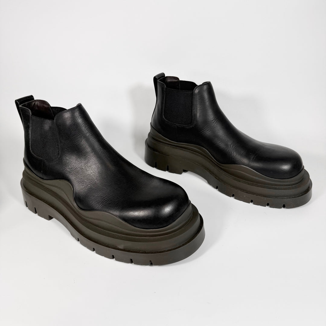 Bottega Veneta Tire Ankle Chelsea Boot - Men’s 12