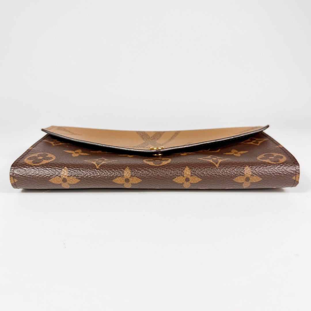 Louis Vuitton Giant Reverse Monogram Sarah Wallet
