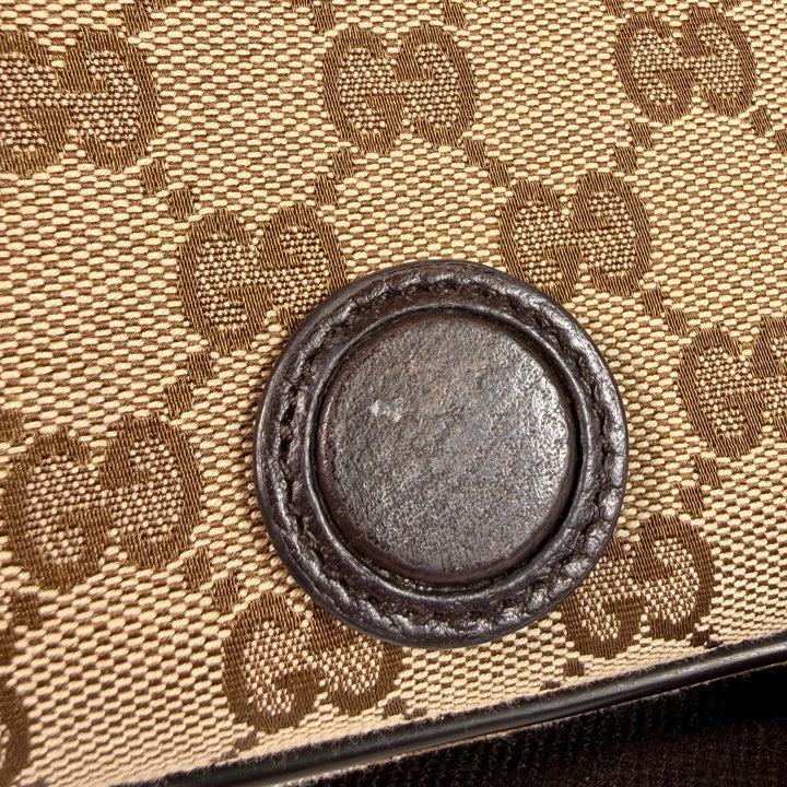 Gucci GG Supreme Canvas Flap Messenger Bag