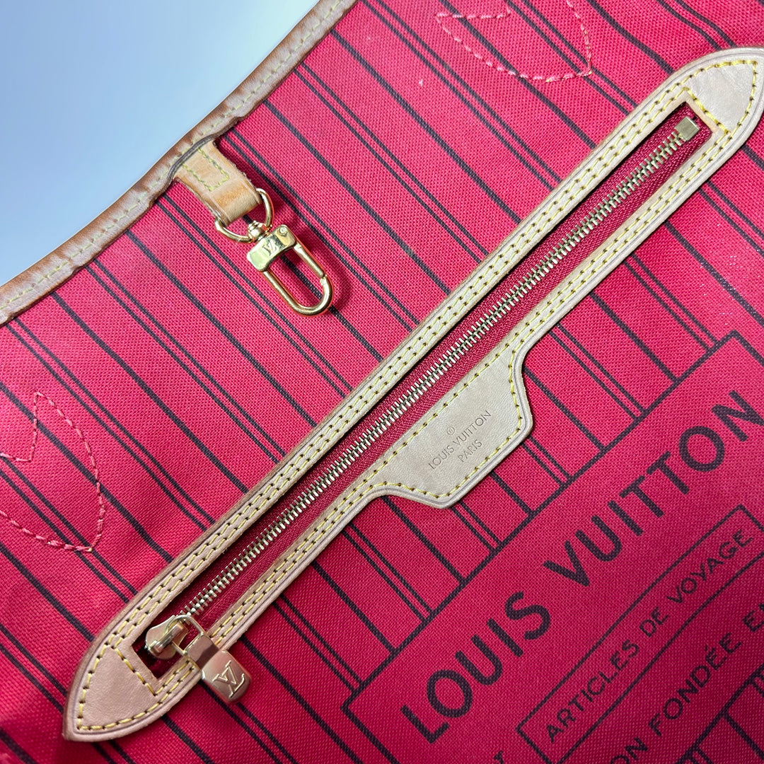 Louis Vuitton Monogram Neverfull MM Pivoine