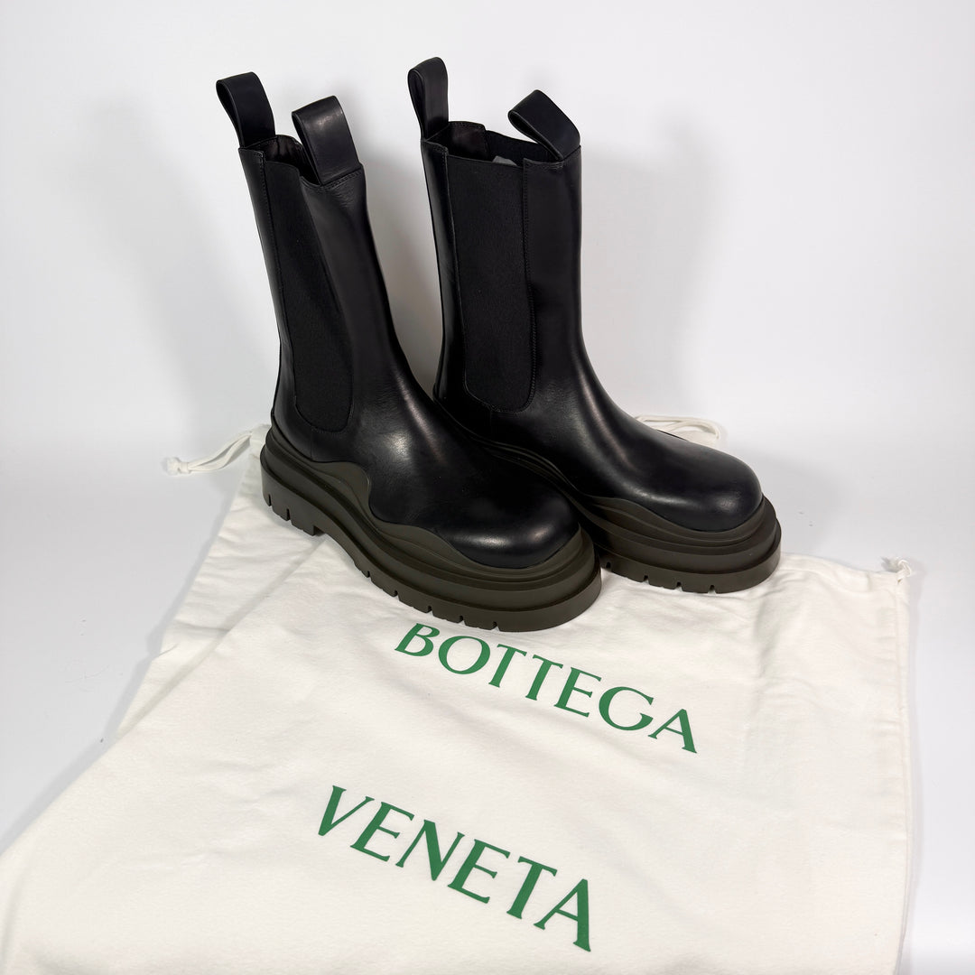 Bottega Veneta Tire Chelsea Boot - Men’s 10.5