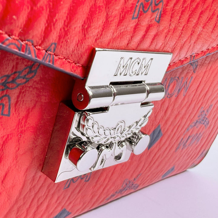 MCM Visetos Tracy Wallet On Chain