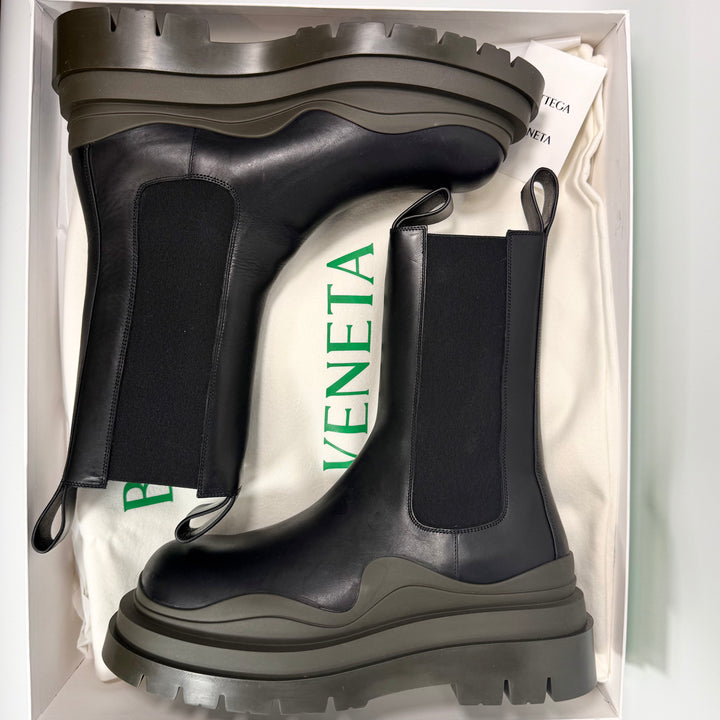 Bottega Veneta Tire Chelsea Boot - Men’s 10.5